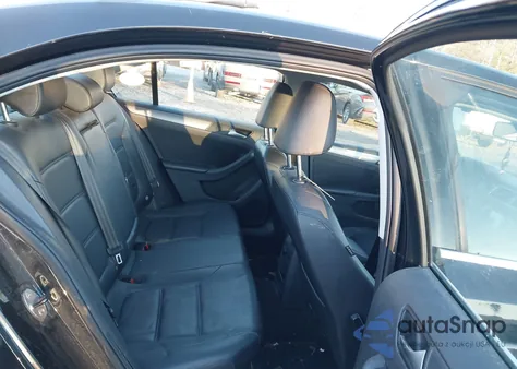 2014 Volkswagen Jetta 2.0L Tdi from USA, damaged, VIN 3VWLL7AJ9EM444564